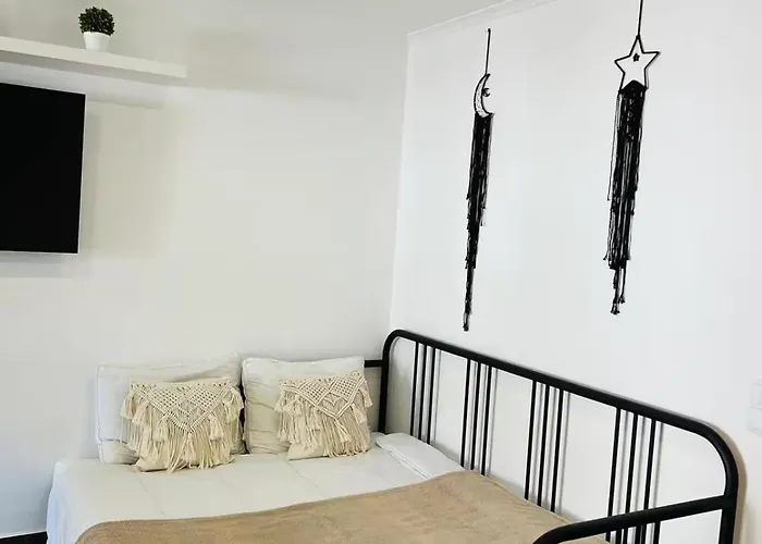 Apartment Oura Vibes By Ricardo Albufeira