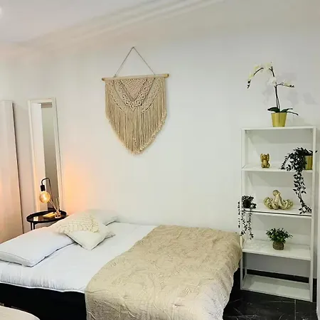 Appartamento Oura Vibes By Ricardo